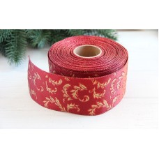 Стрічка новорічна 6,3 см "Завитки на атласі No 5", золото на бордовому 7 метрів