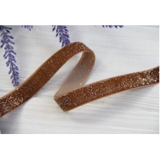 Стрічка оксамитова з люрекосм  " 1,5 см" світло коричнева 18-20 метрів
