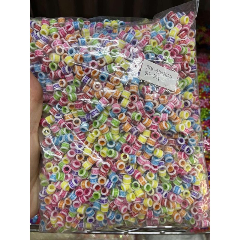 Бусины микс   " Цилиндр "     500 грам