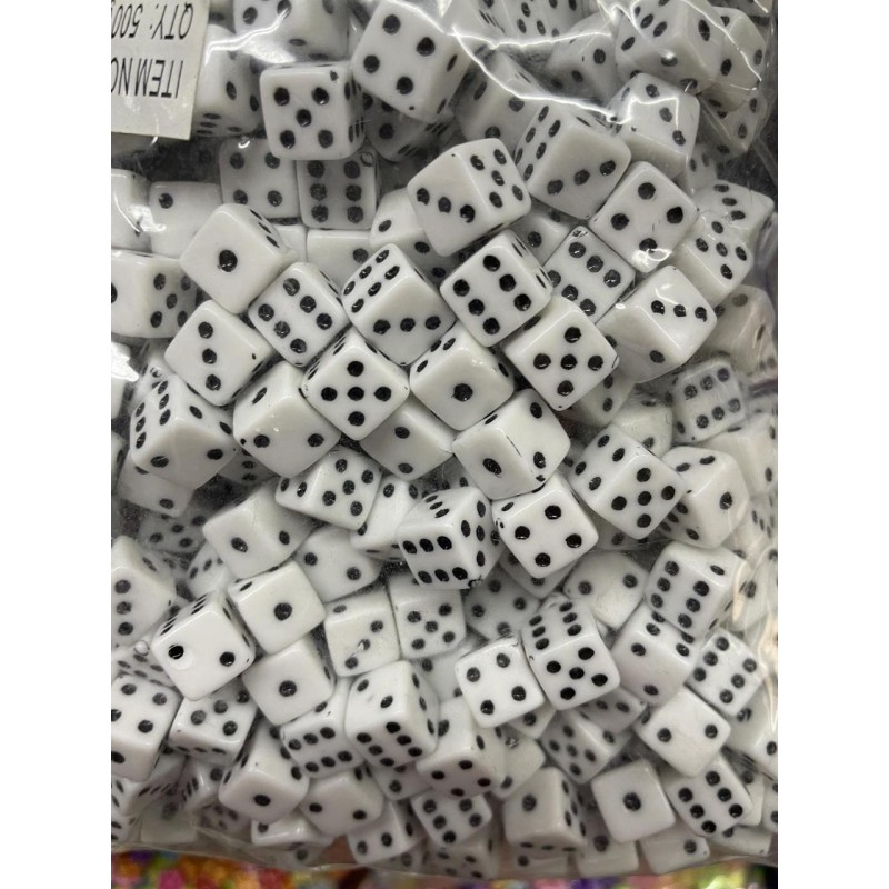 Игральный кубик      500 грам