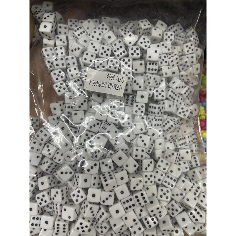 Игральный кубик      500 грам