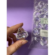 Бусины  " Кристалл Граненый  "  31 * 36  мм ,  прозрачные      500 грамм