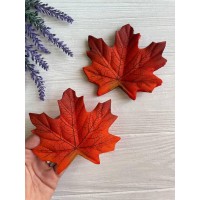 Листья клена средние 11 * 11 см   , красные       50 шт