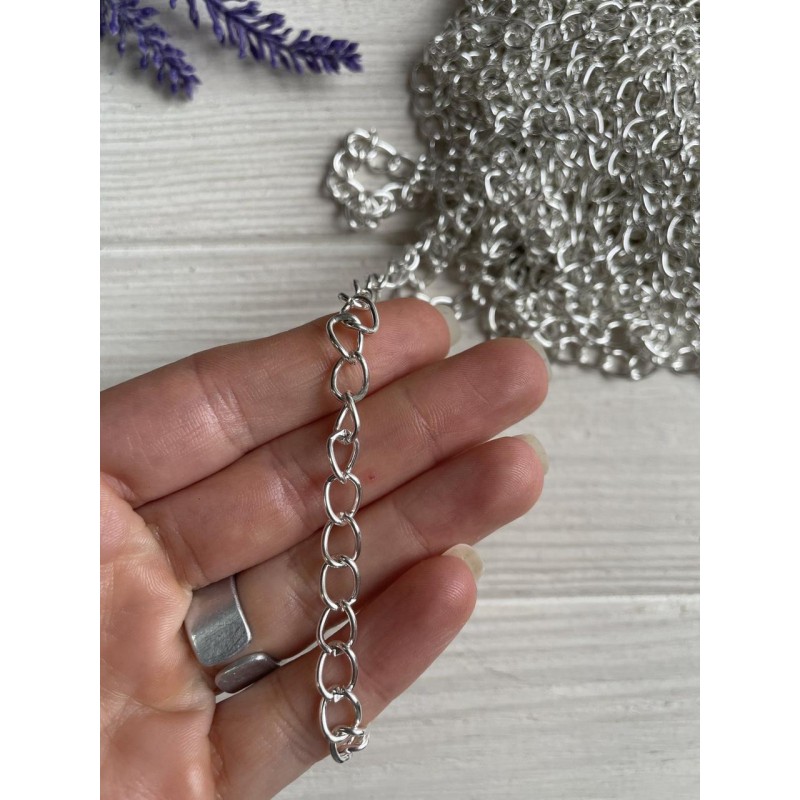 Ланцюжок 10 * 7  мм  світле  срібло  50 см