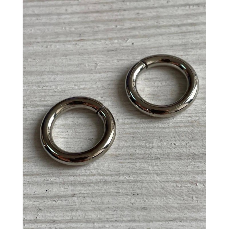 Кільце Преміум "  17 мм "  срібло   1 шт