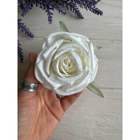 Роза головка " Зефирная  " белая        упаковка  12  шт