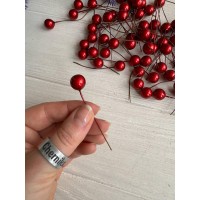 Ягодки на палочке глянцевые   , темно красные   200 шт