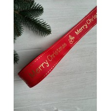 Репс  " Merry Christmas снежинки и падуб  "  4 см красный        рулон 22.5 метра