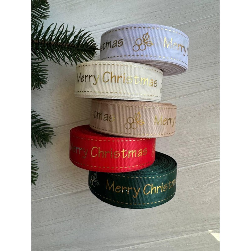 Репс  " Merry Christmas , снежинки и падуб  "  2,5 см белый       рулон 22.5 метра
