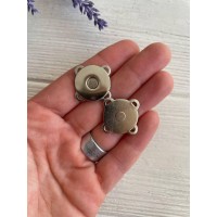Кнопка магнит пришивная тонкая   18 мм , серебро    1 шт