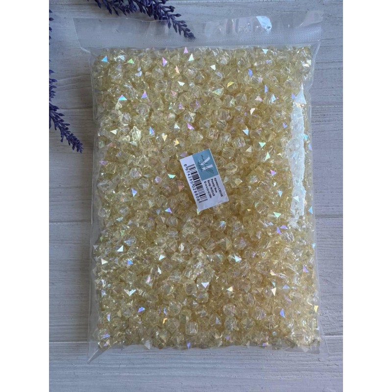 Намистини Куб " Кришталеві Хамелеон "  8 мм, айворі   500 грам