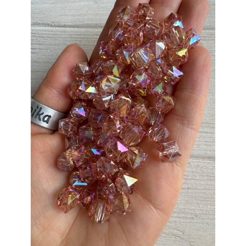 Намистини Куб " Кришталеві Хамелеон "  8 мм, пильна троянда   500 грам