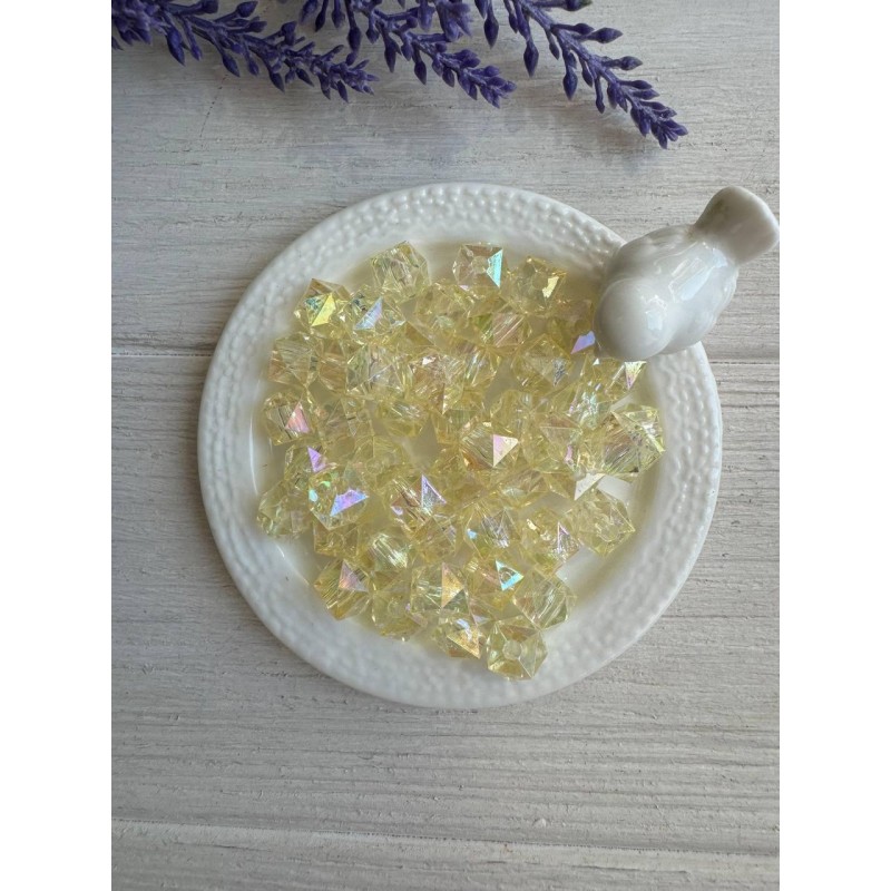 Намистини Куб  " Кришталеві Хамелеон "  10 мм, айворі    500 грам