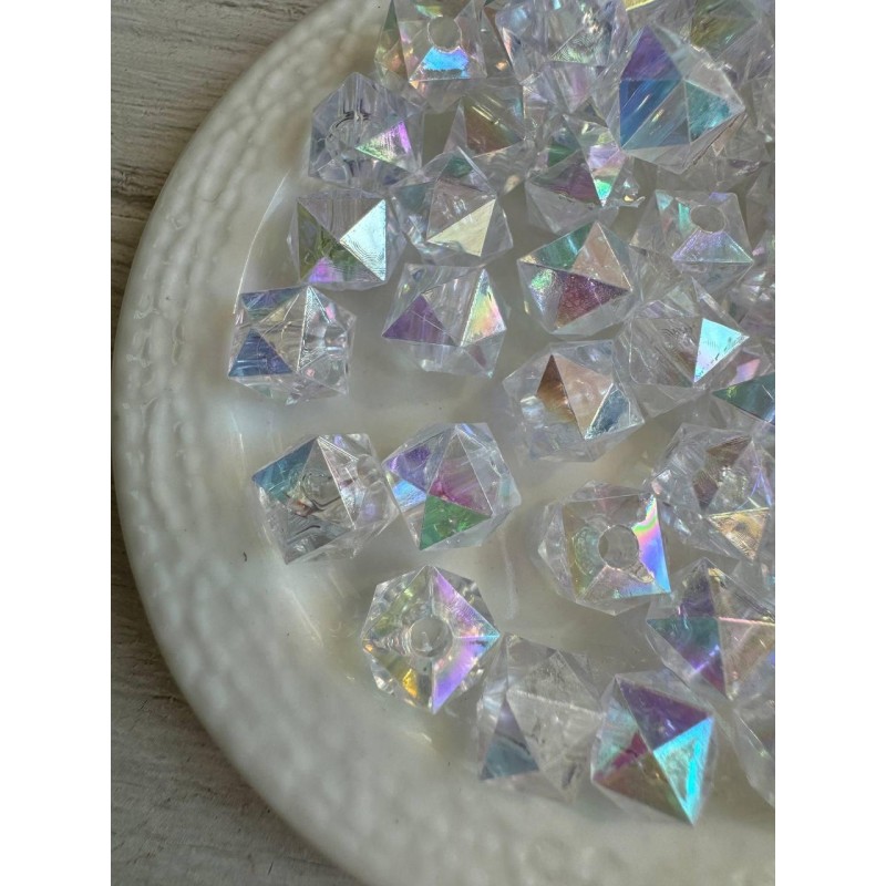 Намистини Куб " Кришталеві Хамелеон " 10 мм,  білі   500 грам