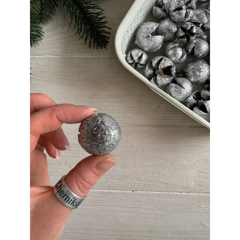 Шишки  раскрытые " С30427 "  , серебро  200 грам