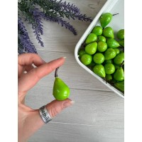 Груши маленькие   , зеленые    200 шт