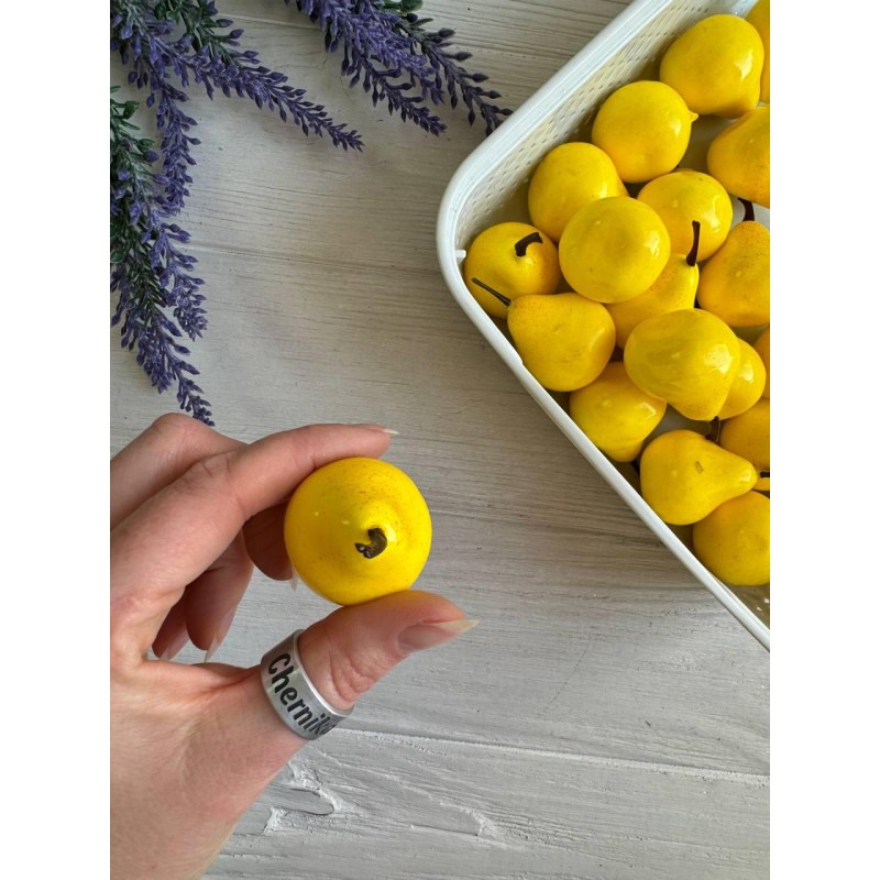 Груши средние   , желтые    20 шт