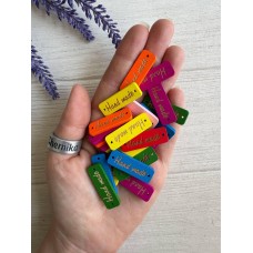 Бирки деревянные прямоуголные " Handmade "  ,  цветные 20 шт