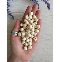 Намистини  " Куб Грановані матові  " 10 мм, бежеві  500 грамів