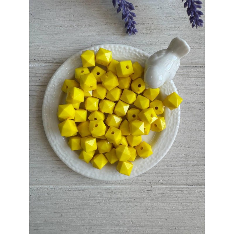 Намистини  " Куб Грановані матові " 10 мм, жовті  500 грамів