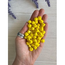 Намистини  круглі " Грановані матові куб " 10 мм, жовті  500 грамів