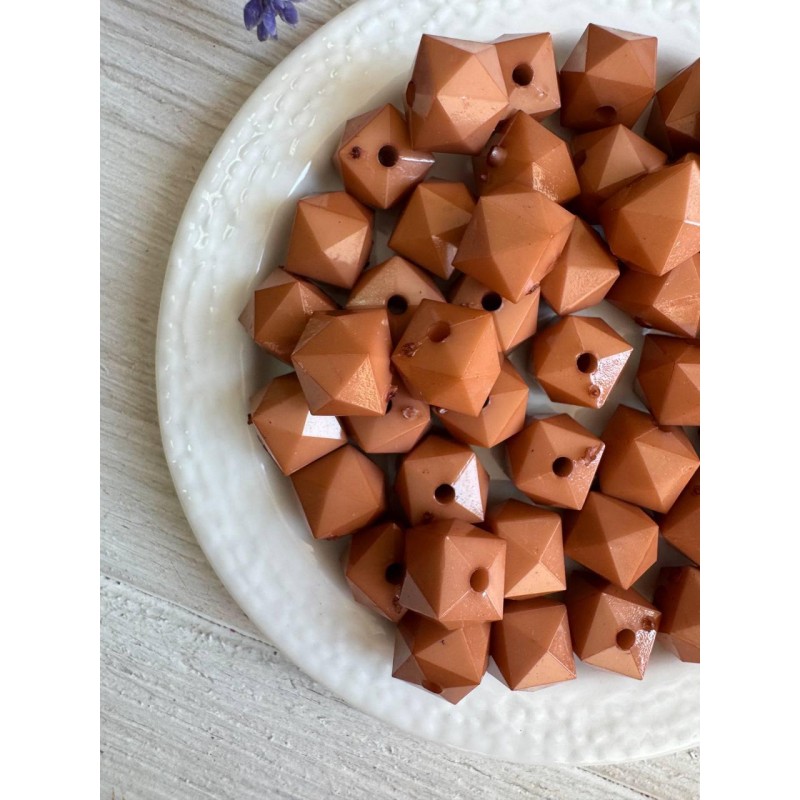 Намистини "Куб  Грановані матові " 10 мм, капучино  500 грамів