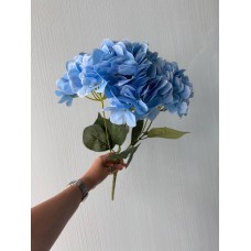 Гортензия пышная букет на ножке, голубая