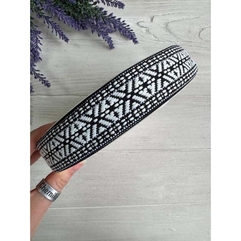 Тасьма жакардова з орнаментом " 19851 "  3,0 см ,  22.5 метри