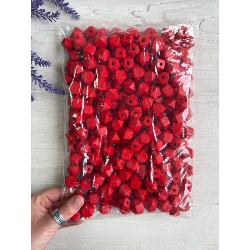 Намистини дерев'яні куб, 16 мм червоні  500 грамів