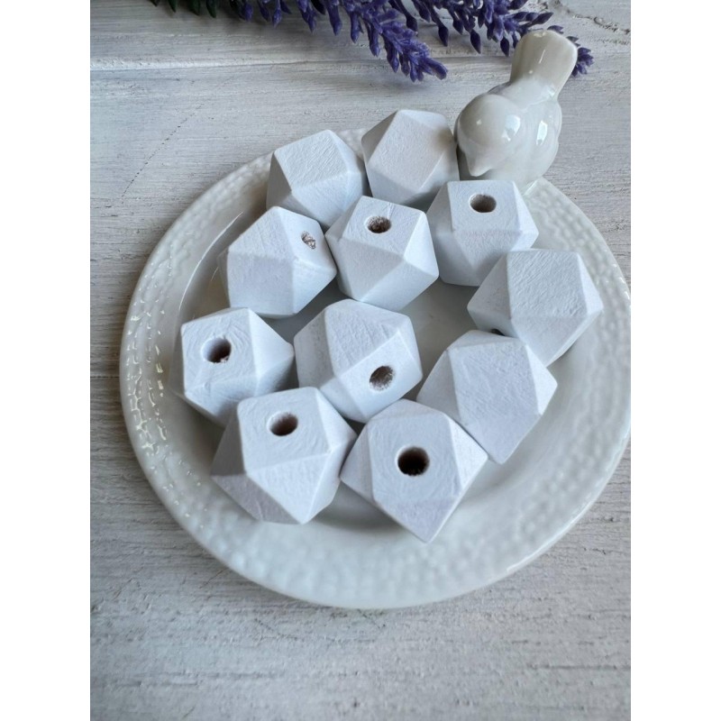 Намистини дерев'яні куб, 16 мм білі  500 грамів