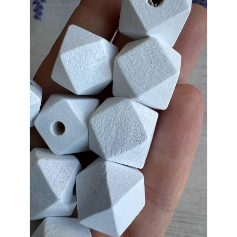 Намистини дерев'яні куб, 16 мм білі  500 грамів