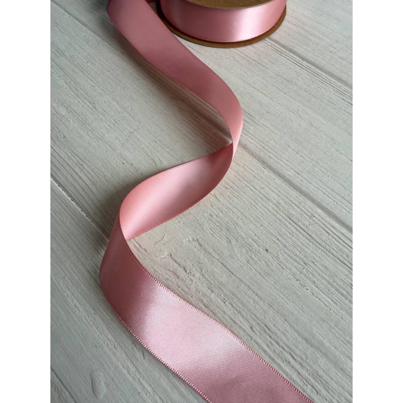 Атлас двохсторонній  2,5 см, брудно рожевий  22.5 метри