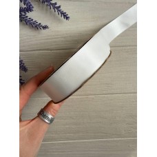 Атлас двохсторонній  2,5 см, молочний 22.5 метри