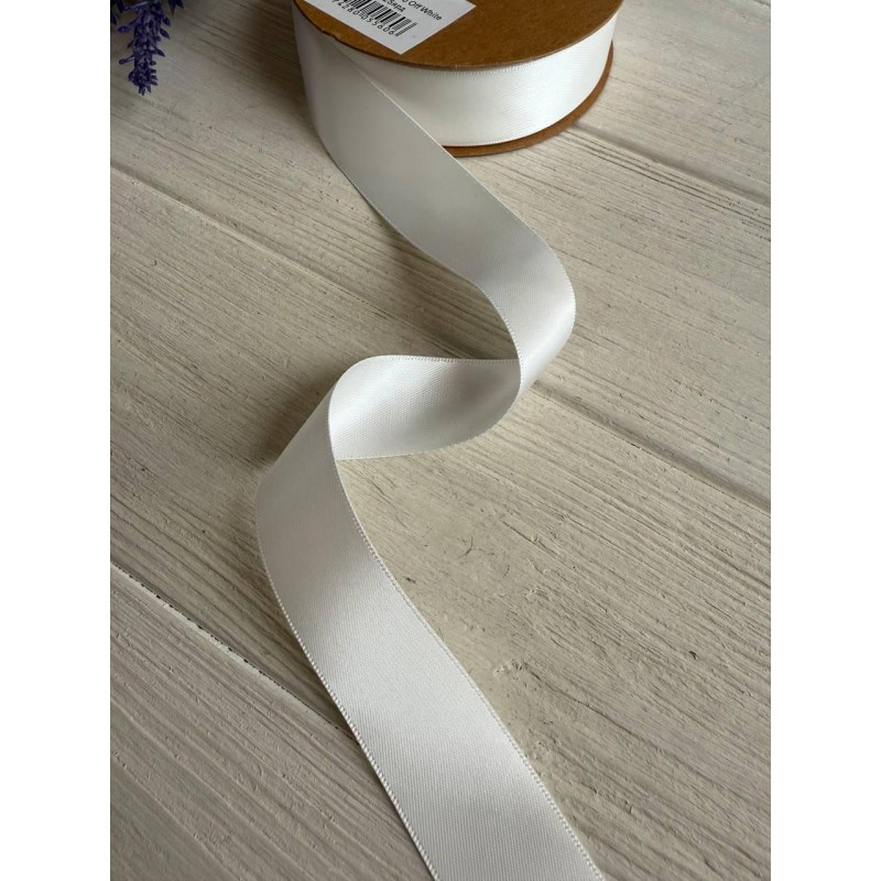 Атлас двохсторонній  2,5 см, молочний 22.5 метри