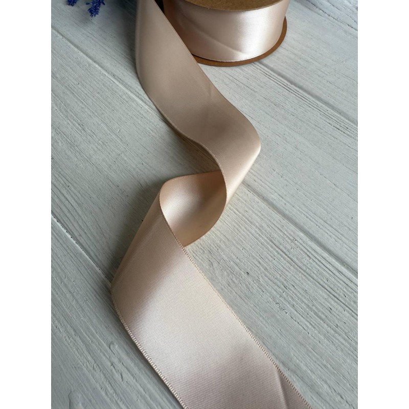 Атлас двохсторонній 3,8 см, середній бежевий  22.5 метри