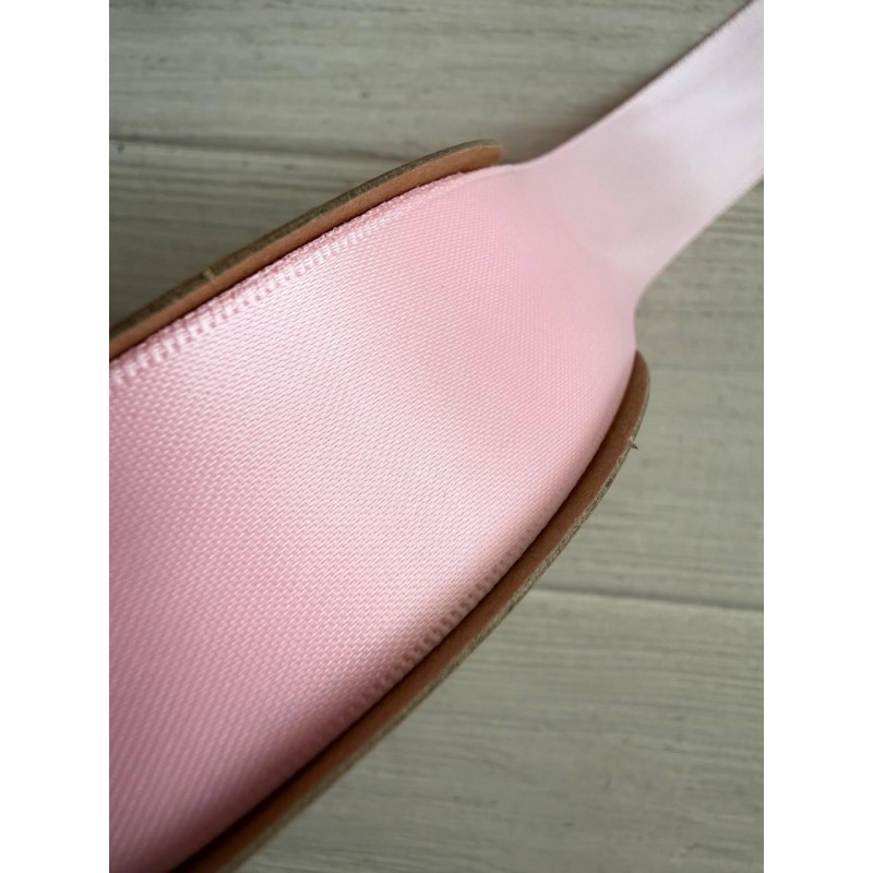 Атлас двохсторонній  2,5 см, сяючий рожевий  22.5 метри