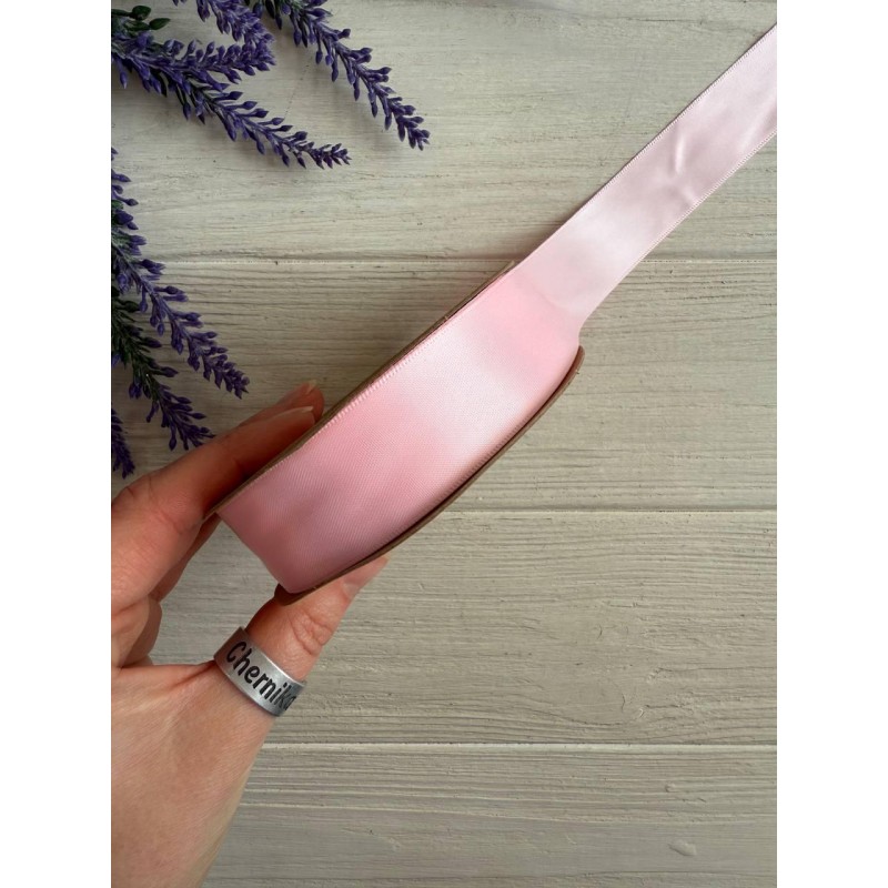 Атлас двохсторонній  2,5 см, сяючий рожевий  22.5 метри