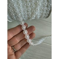 Серединка на нитці " Квіточка "  біла 25 ярдів