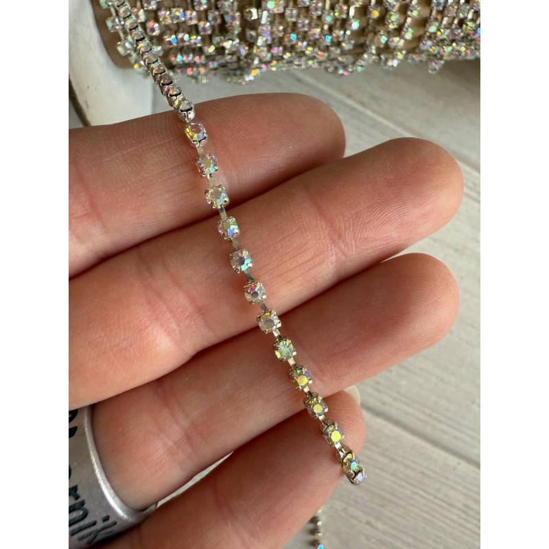 Стразовий ланцюжок 2,3 мм , хамелеон  1 метр