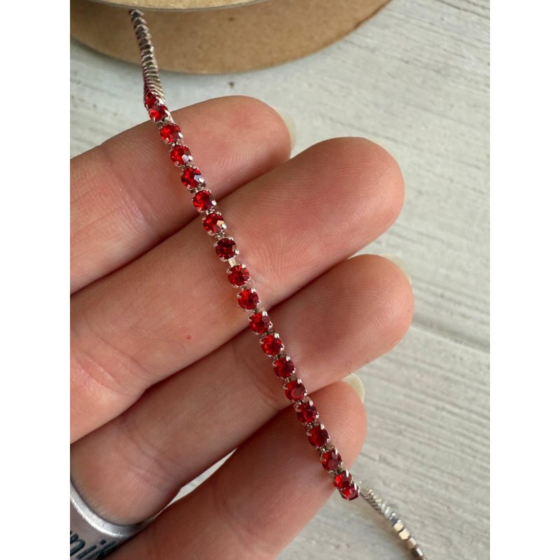Стразовий ланцюжок 2,3 мм , червоний 1 метр