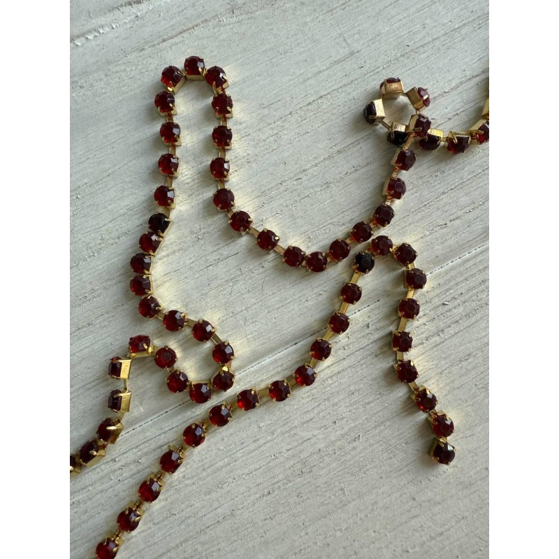 Стразовий ланцюжок 4  мм , бордо 1 метр