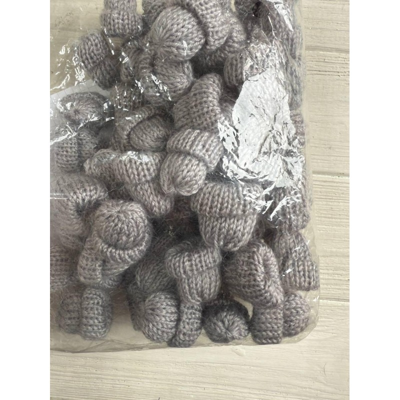 Шапочки в'язані декоративні, сірі 25 шт