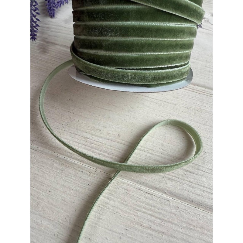 Стрічка оксамитова " 0.6 см"   чайне дерево         рулон 45 метрів