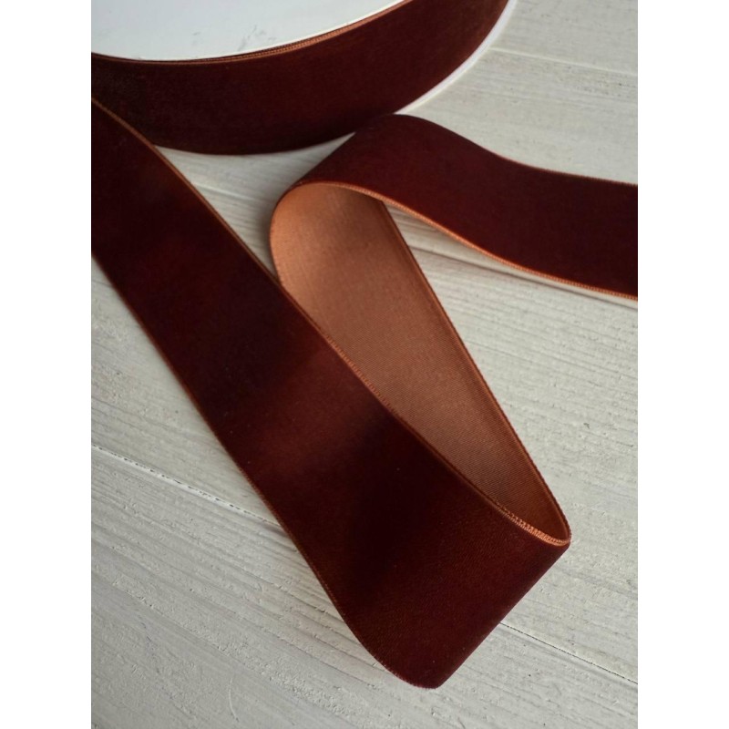 Оксамитова стрічка "4 см"   коричнева  рулон 27 метрів