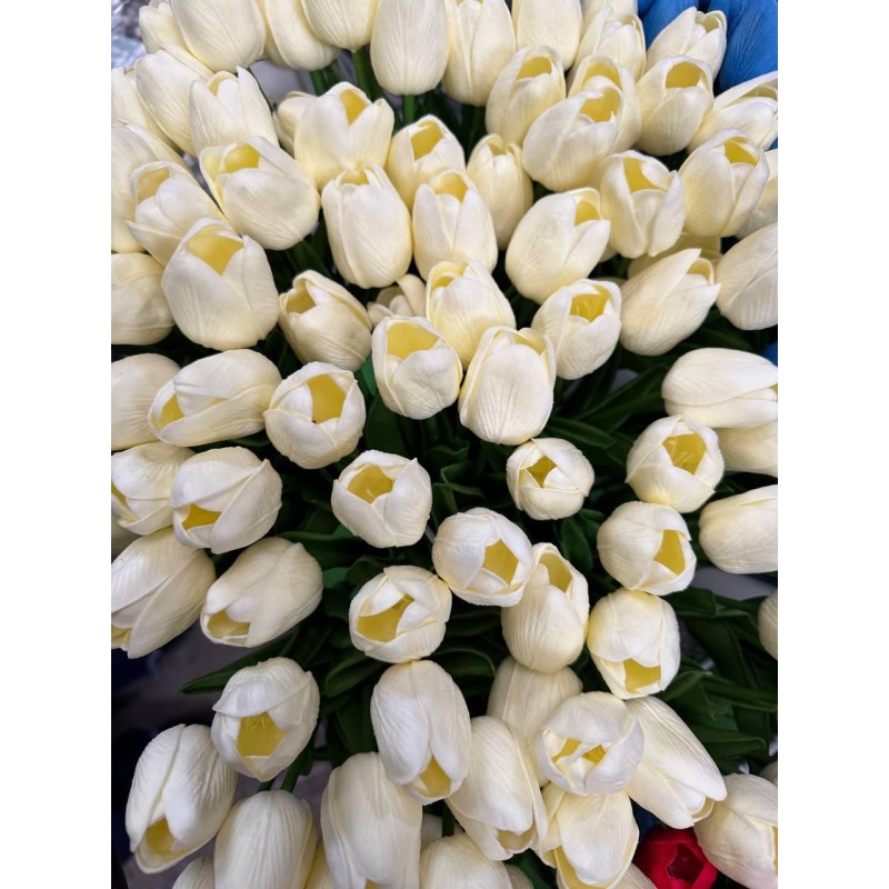 Тюльпани  букет, бежеві    9 шт