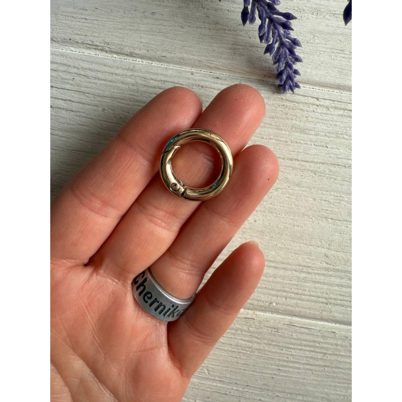 Кільце самозатискне " Преміум "  20 мм, світле золото 1 шт