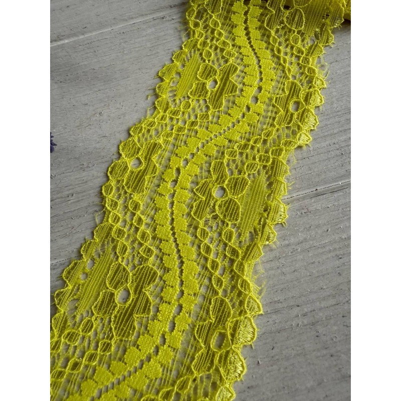 Мереживо стрейчеве "Хвиля " 5,7 см , жовте 3,5 метри