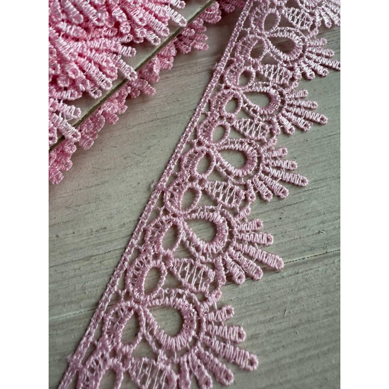Мереживо макраме " Корона " рожеве 11 метрів