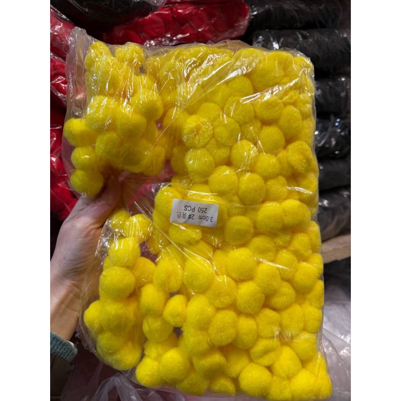 Помпони нейлонові "3 см" жовті 250 шт