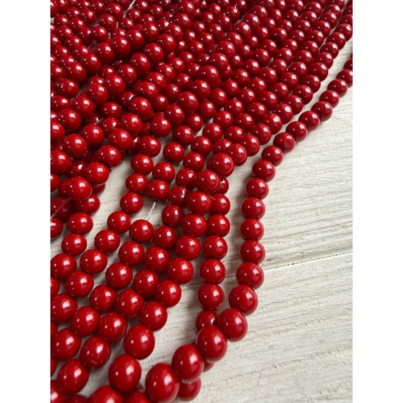 Намистини скляні 6 мм темно червоні нитка